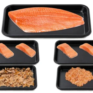 Voordeelpakket met één hele verse zalmzijde, twee verpakkingen verse zalmmoten, één verpakking warmgerookte pulled zalm en één verpakking koudgerookte zalmsnippers